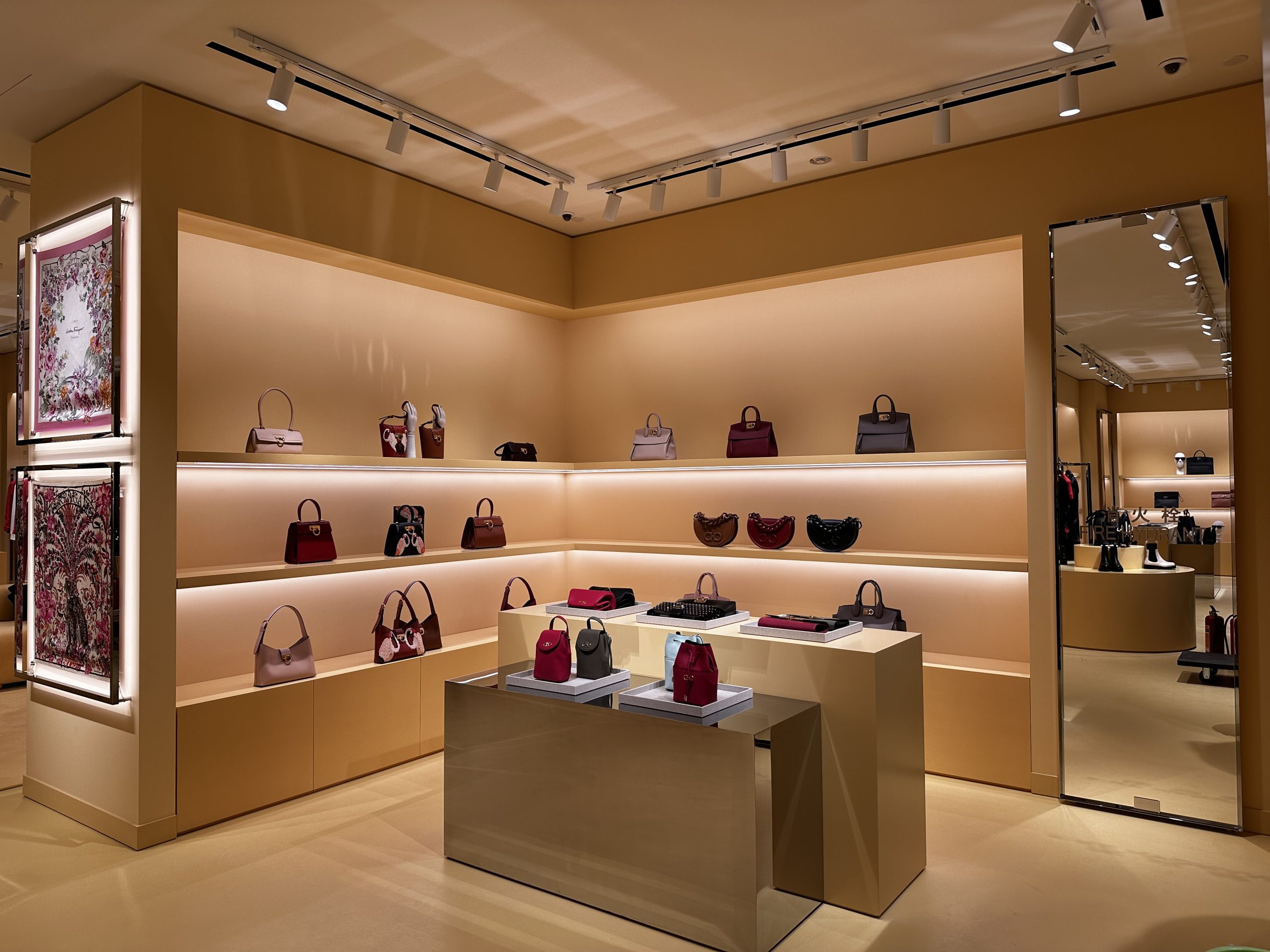 Luxury retail display shelf lighting in Ferragamo boutique